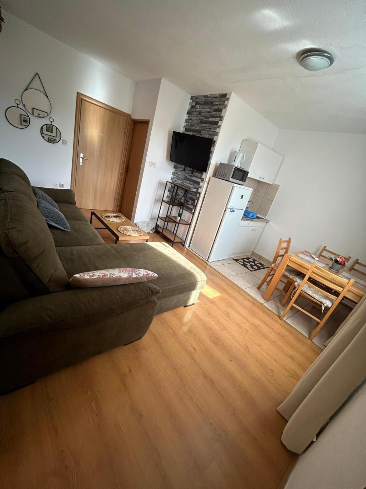 Apartmani Grgic Trogir Ngoại thất bức ảnh