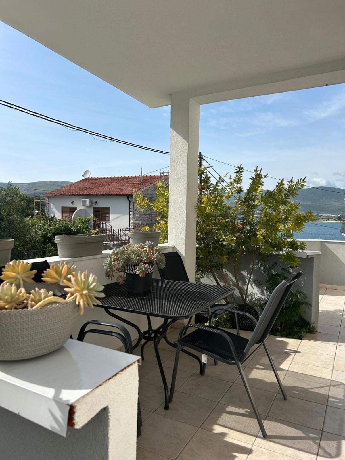 Apartmani Grgic Trogir Ngoại thất bức ảnh