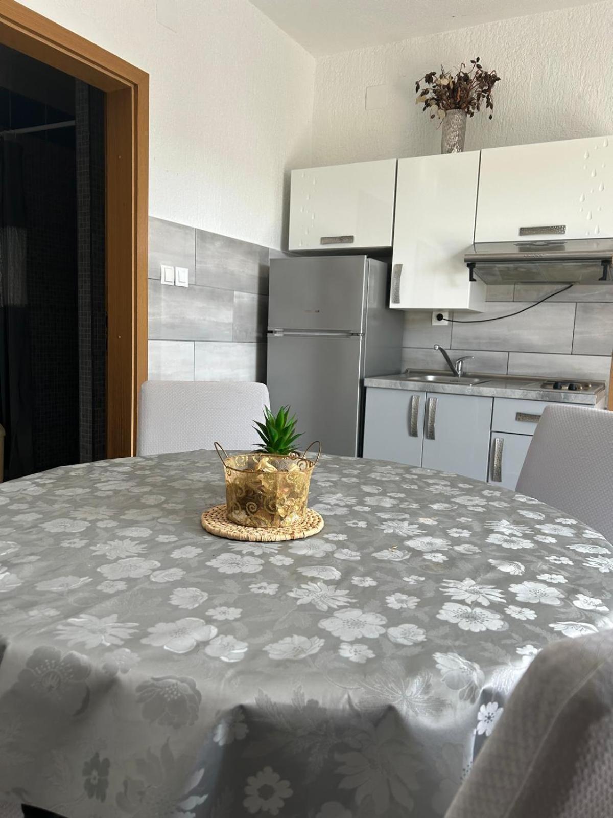 Apartmani Grgic Trogir Ngoại thất bức ảnh