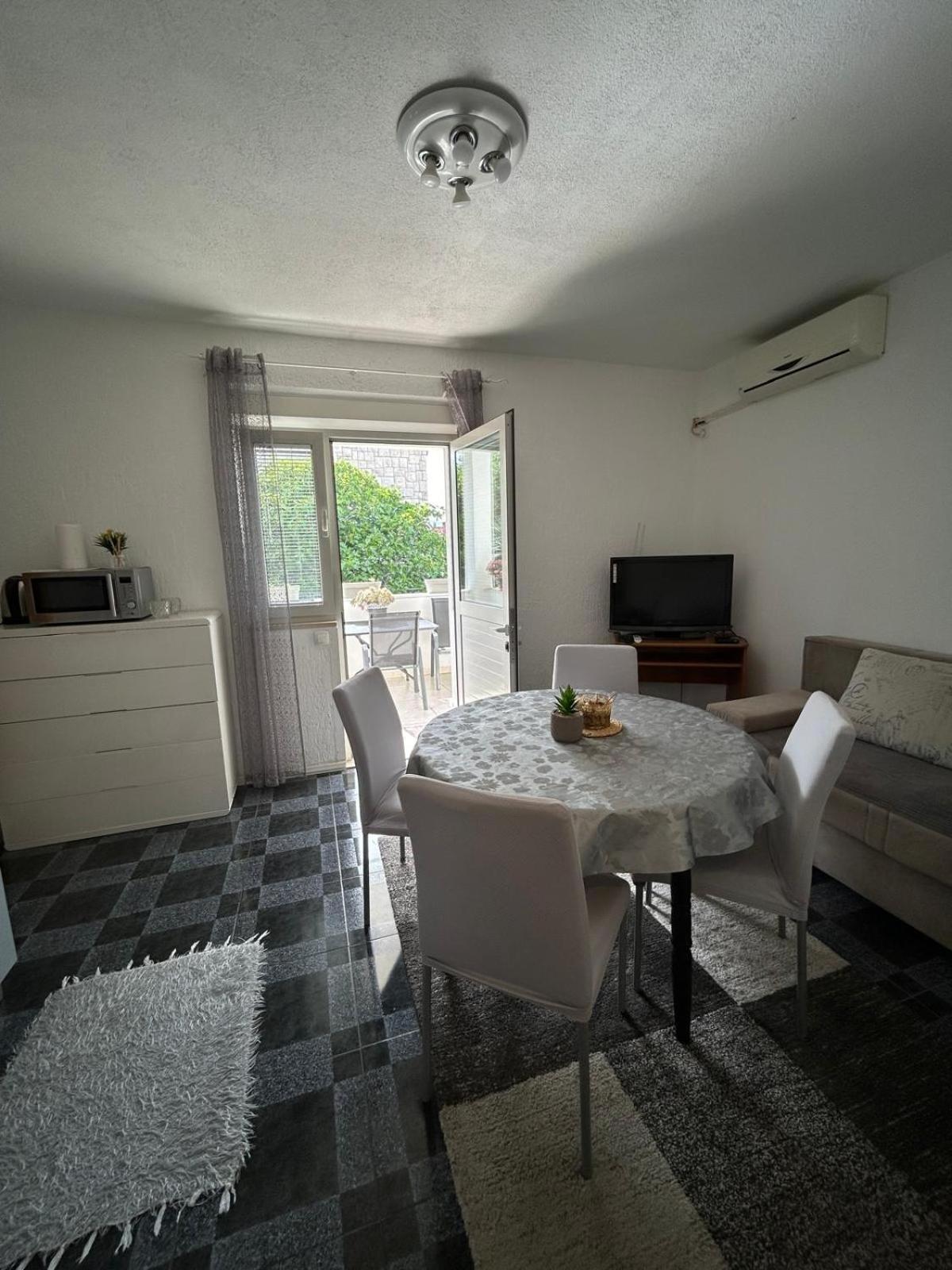 Apartmani Grgic Trogir Ngoại thất bức ảnh